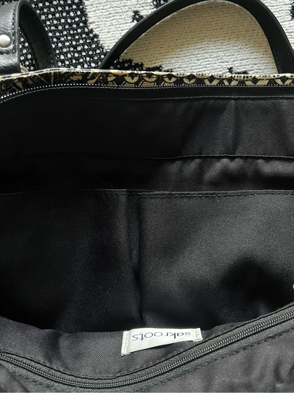 Sakroots Black & White Purse Tote Bag - Picture 4 of 4